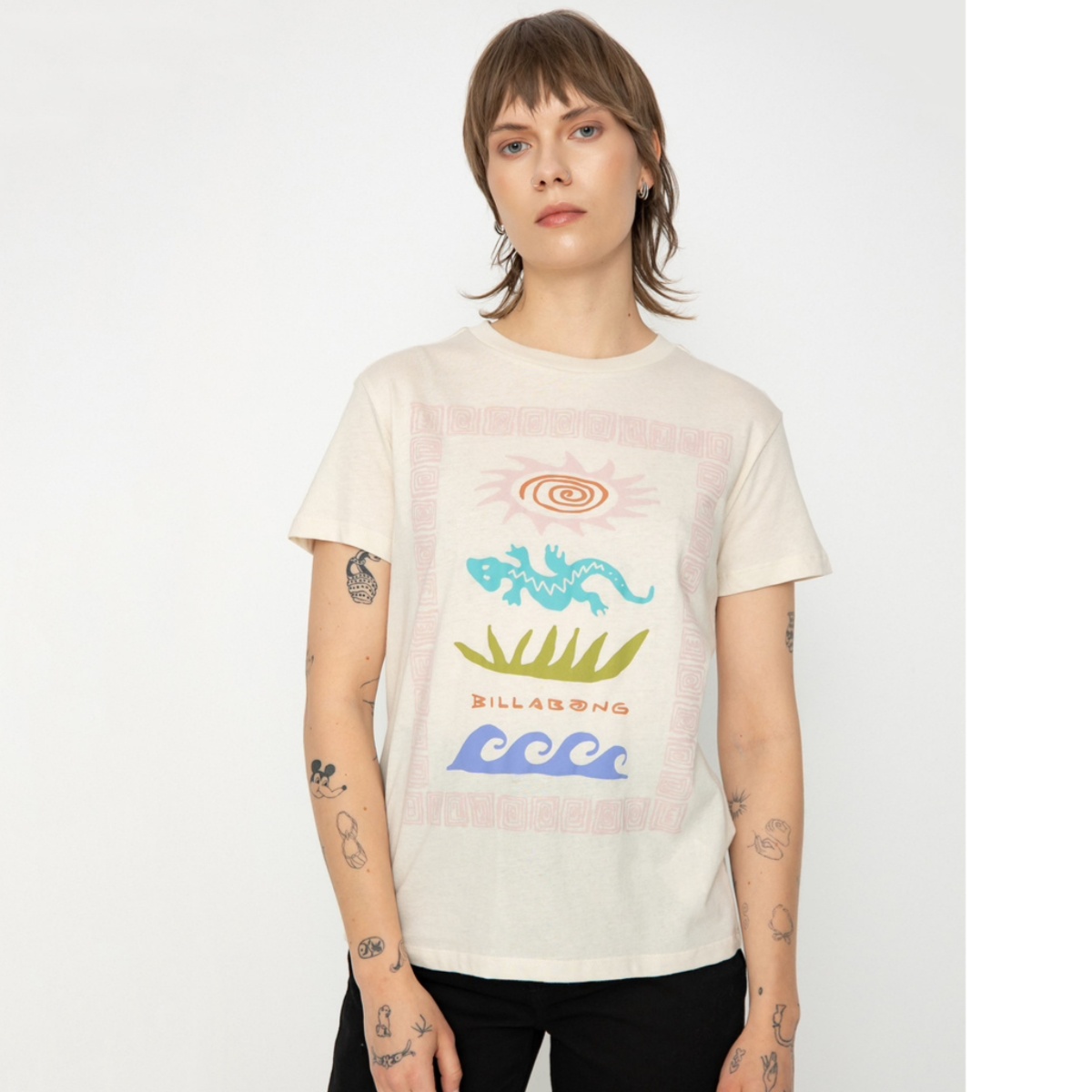 Camiseta Clássica com Logo Bil - Streetwear Brand Logos avaliação e preço