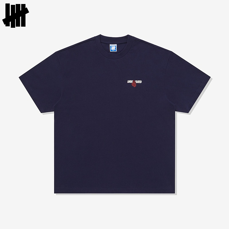 Camiseta Unissex de Corte Solt - Streetwear Brand Undefeated avaliação e preço